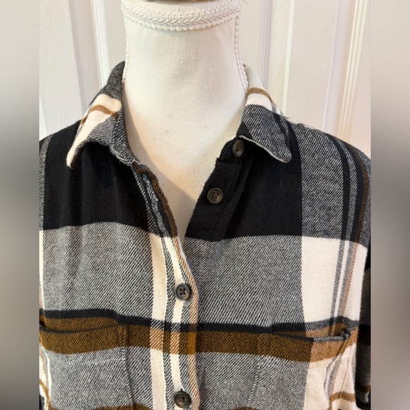 Madewell Black, Brown, Cream Plaid Cotton Flannel Sunday Button Up Shirt Size S - Picture 2 of 10